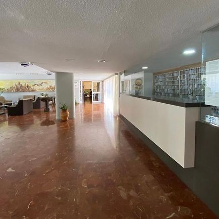 בנאלמדנה Apt Con Espectacular Vista, Piscinas, Recep 24 Hs מראה חיצוני תמונה