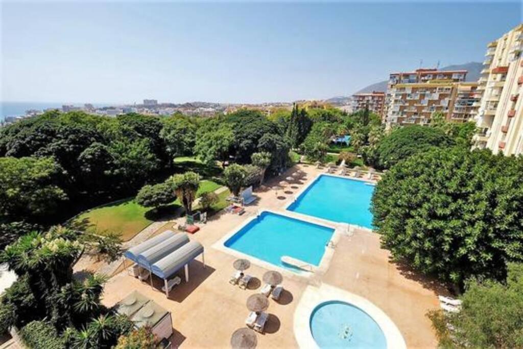 בנאלמדנה Apt Con Espectacular Vista, Piscinas, Recep 24 Hs מראה חיצוני תמונה