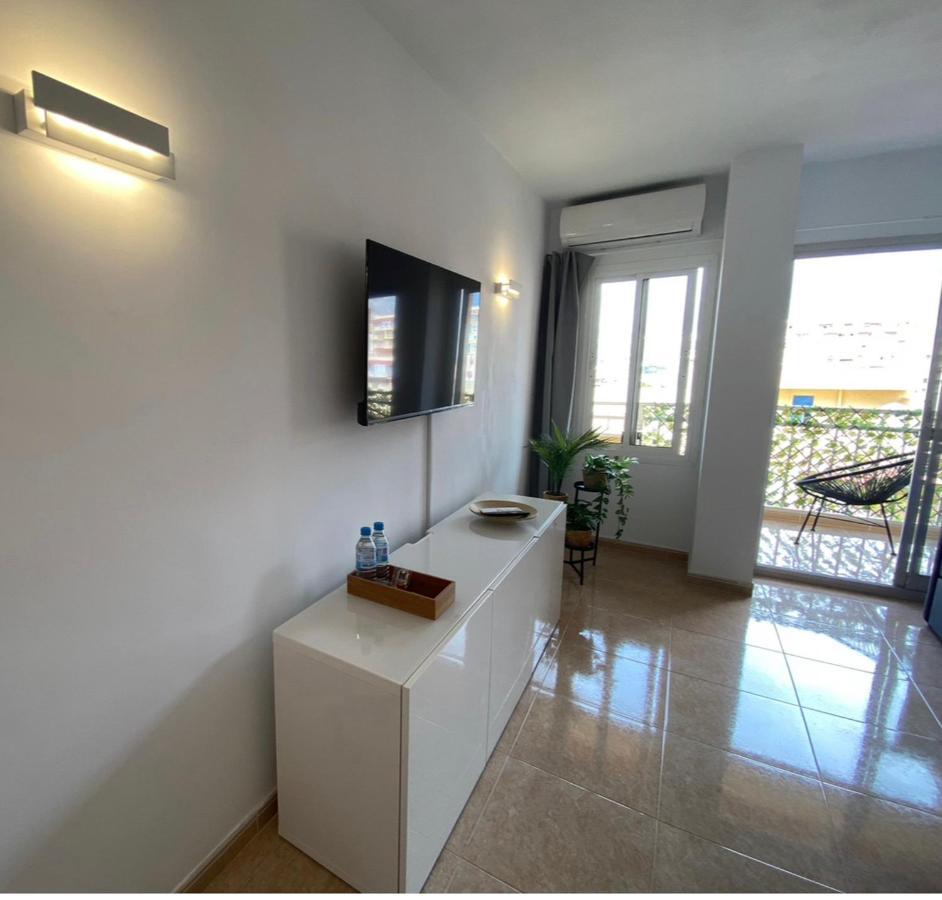 בנאלמדנה Apt Con Espectacular Vista, Piscinas, Recep 24 Hs מראה חיצוני תמונה