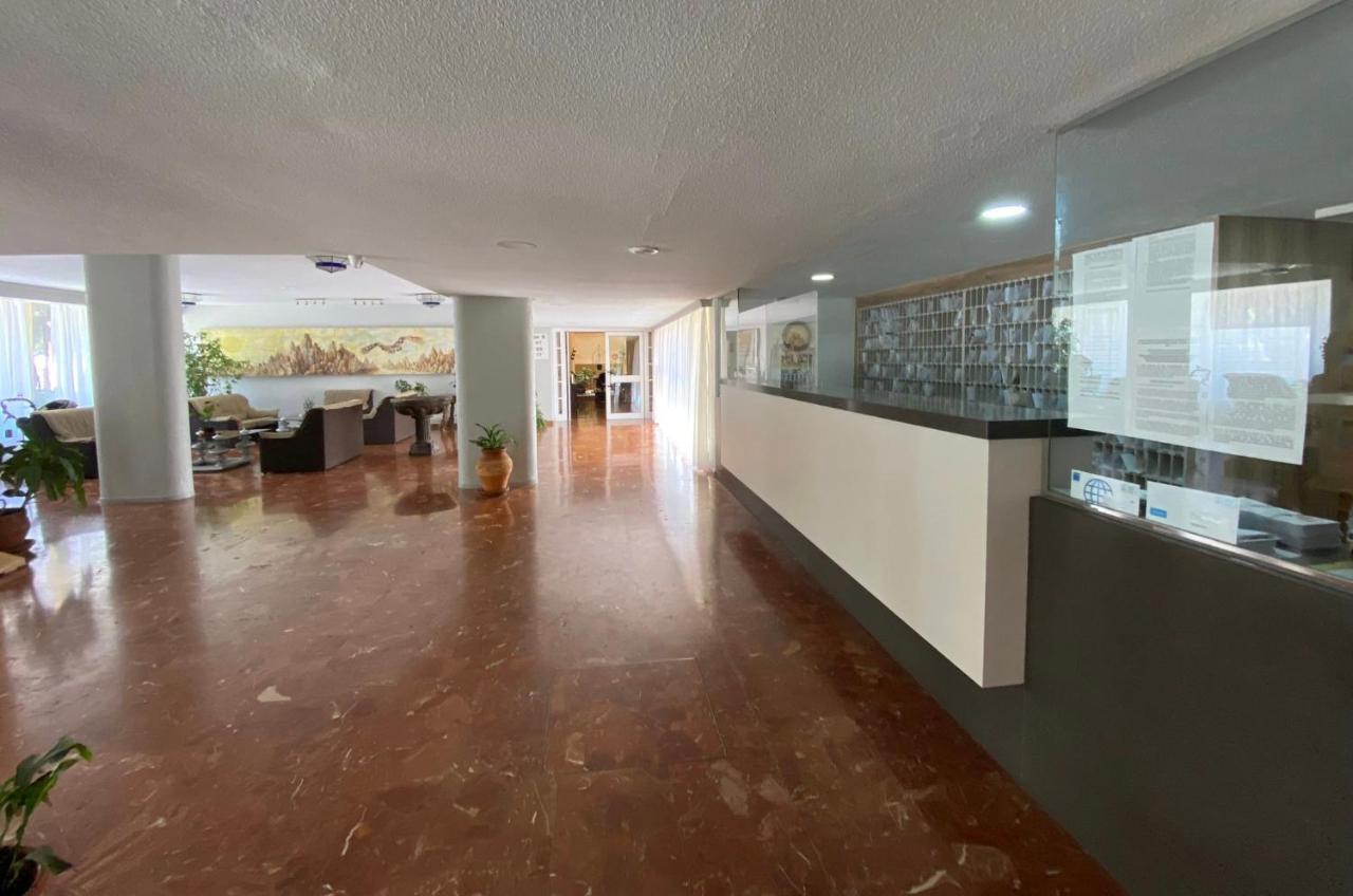 בנאלמדנה Apt Con Espectacular Vista, Piscinas, Recep 24 Hs מראה חיצוני תמונה