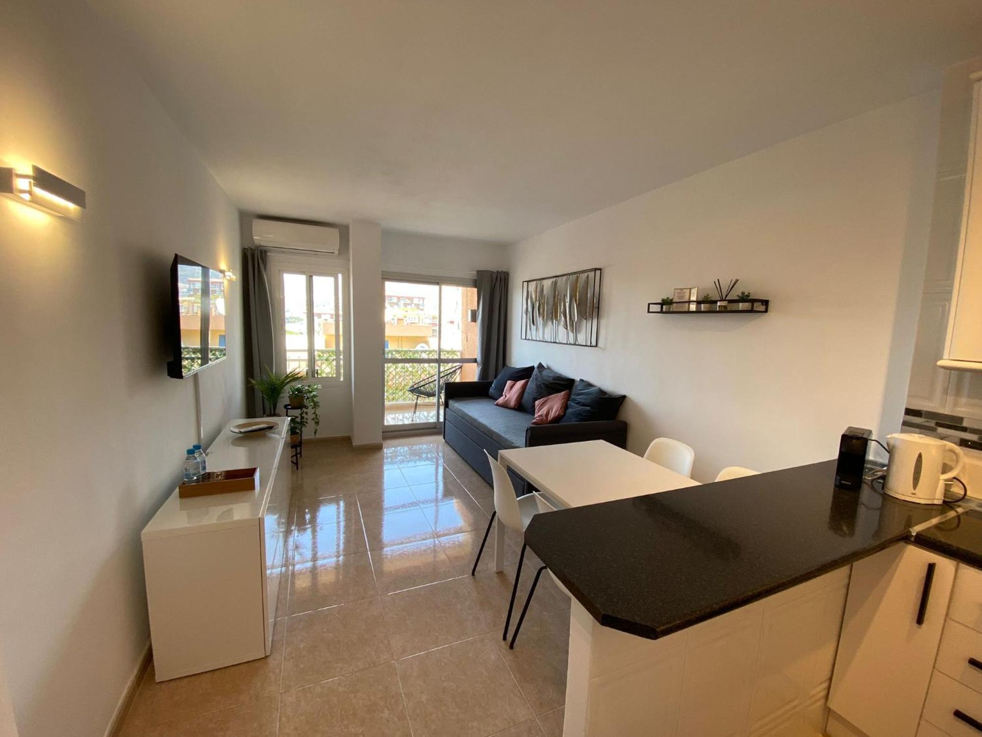 בנאלמדנה Apt Con Espectacular Vista, Piscinas, Recep 24 Hs מראה חיצוני תמונה