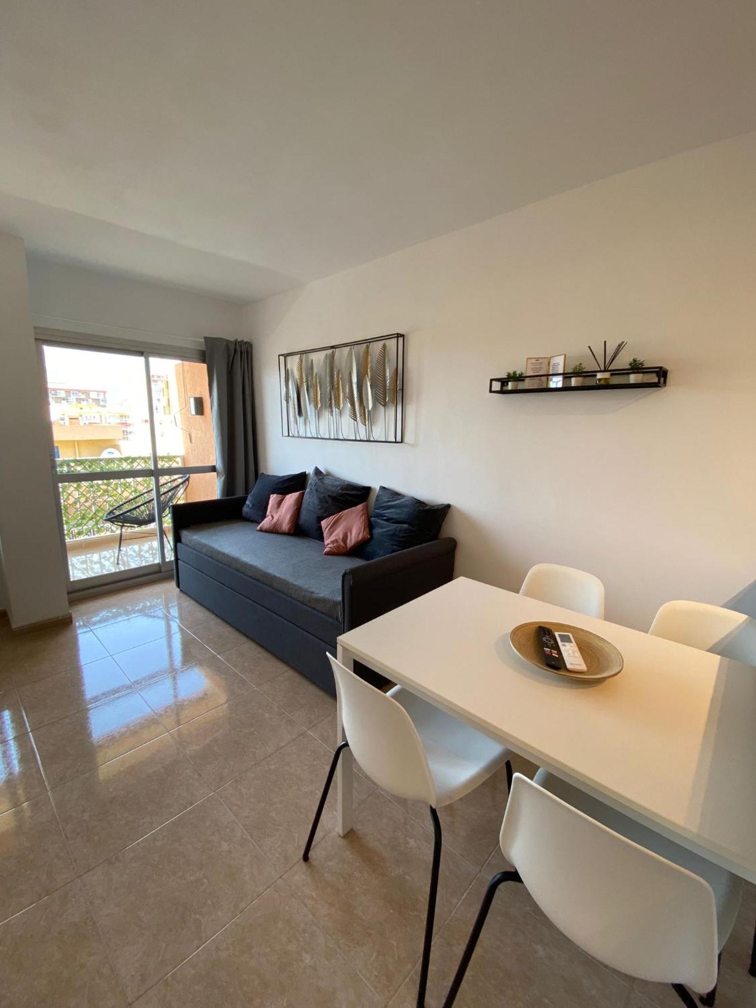 בנאלמדנה Apt Con Espectacular Vista, Piscinas, Recep 24 Hs מראה חיצוני תמונה